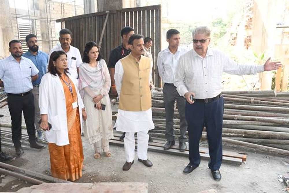 sWATI_05.jpg